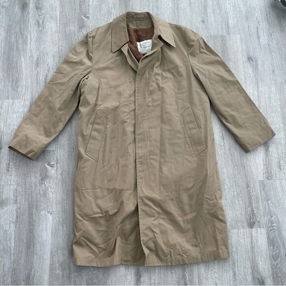 Vintage Mens LONDON FOG Maincoats Trench Coat Jacket Beige Tan Rain Size 40 Long - Picture 1 of 8